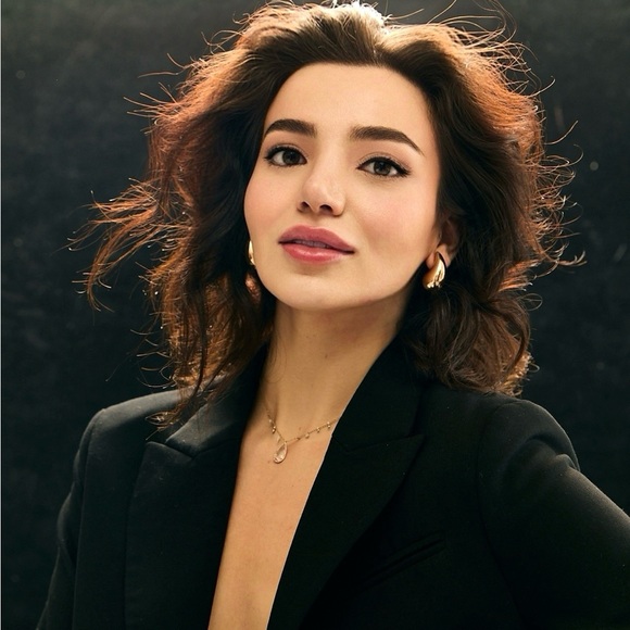 dennismadelyn